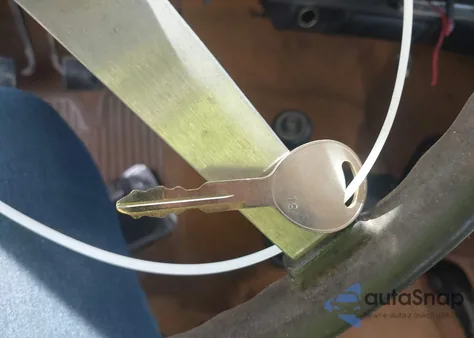 1988 Jeep Wrangler Laredo из США, поврежденный, VIN 2BCCV8145JB517259